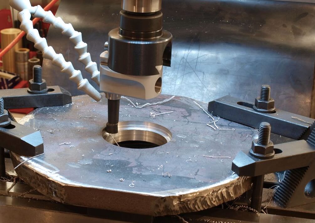 CNC precision machining-Boring Holes